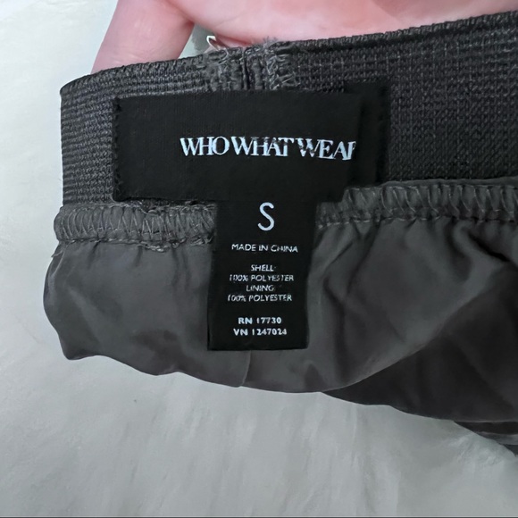 NWOT Sequins skirt - Picture 4 of 4